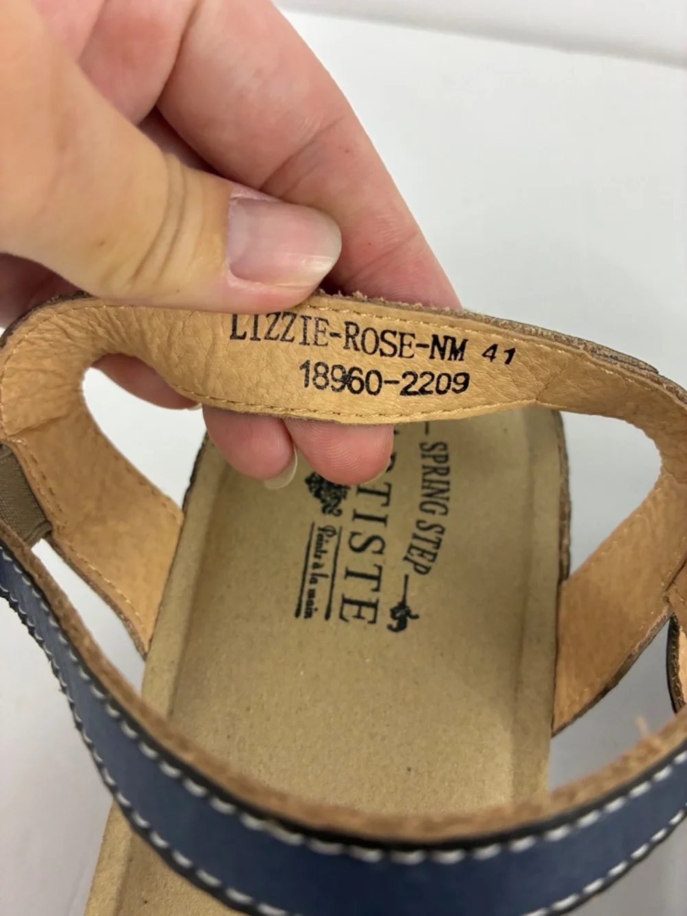 L'Artiste Lizzie Rose Shoes 9.5 10 Tooled Leather Navy Floral Boho Spring Step